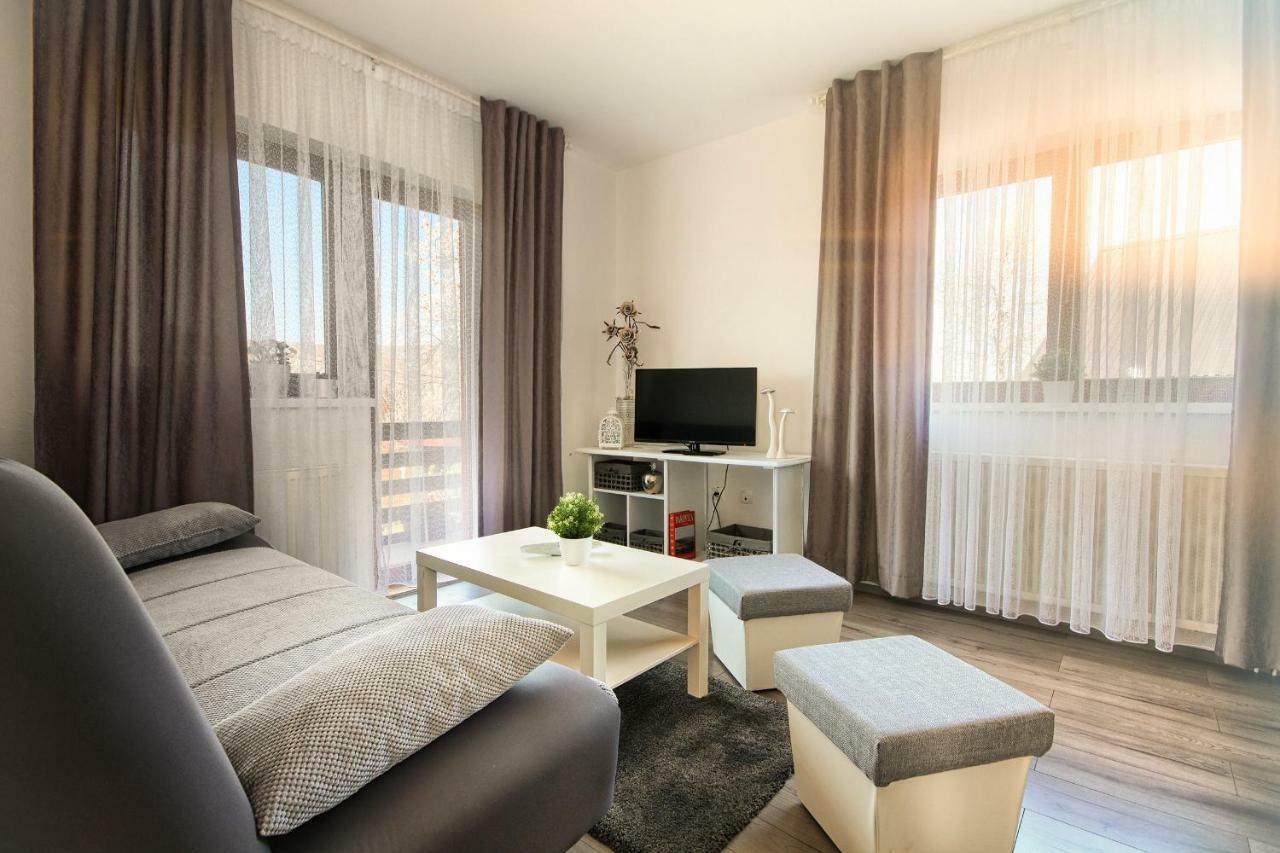 Filip Apartment Rakovica Luaran gambar