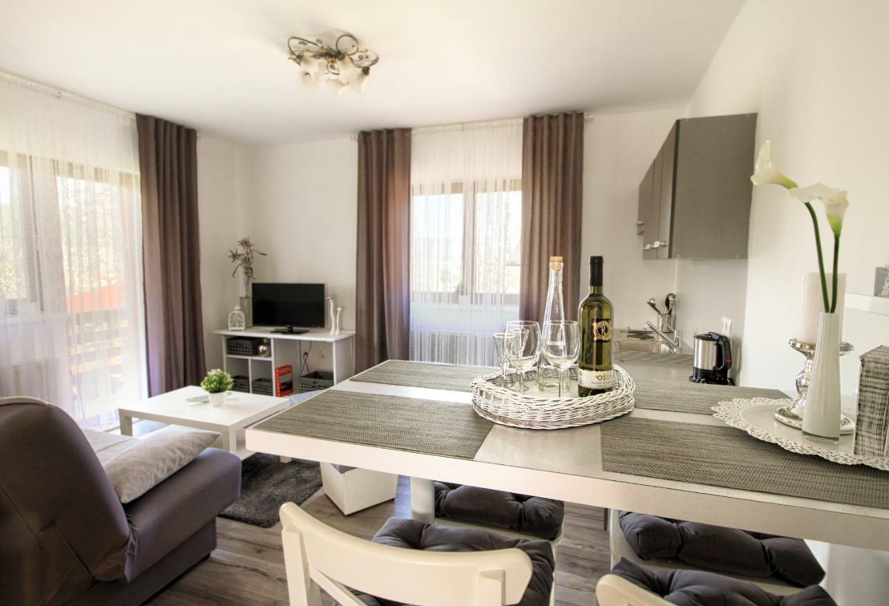 Filip Apartment Rakovica Luaran gambar