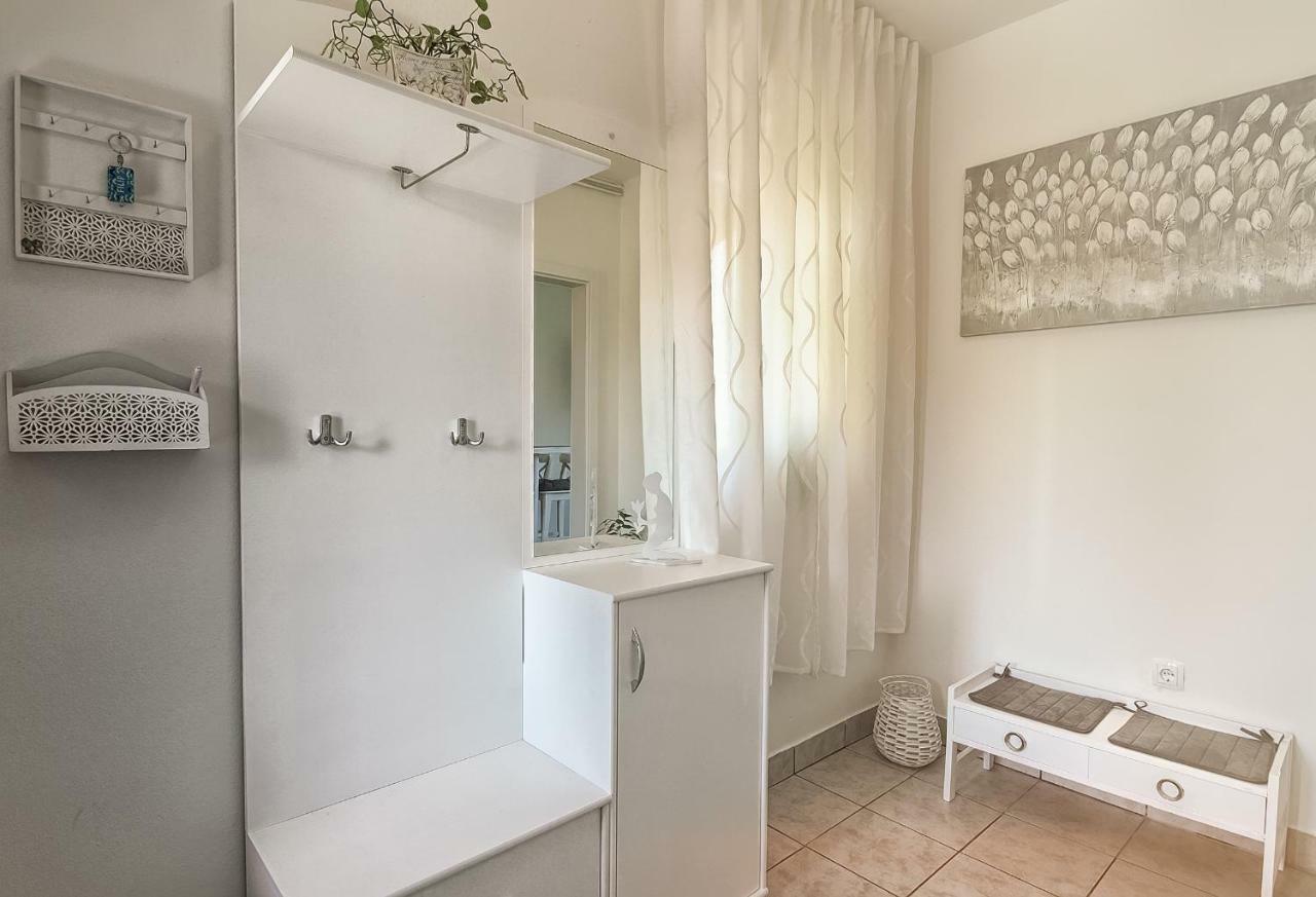 Filip Apartment Rakovica Luaran gambar